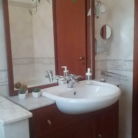 Edera *